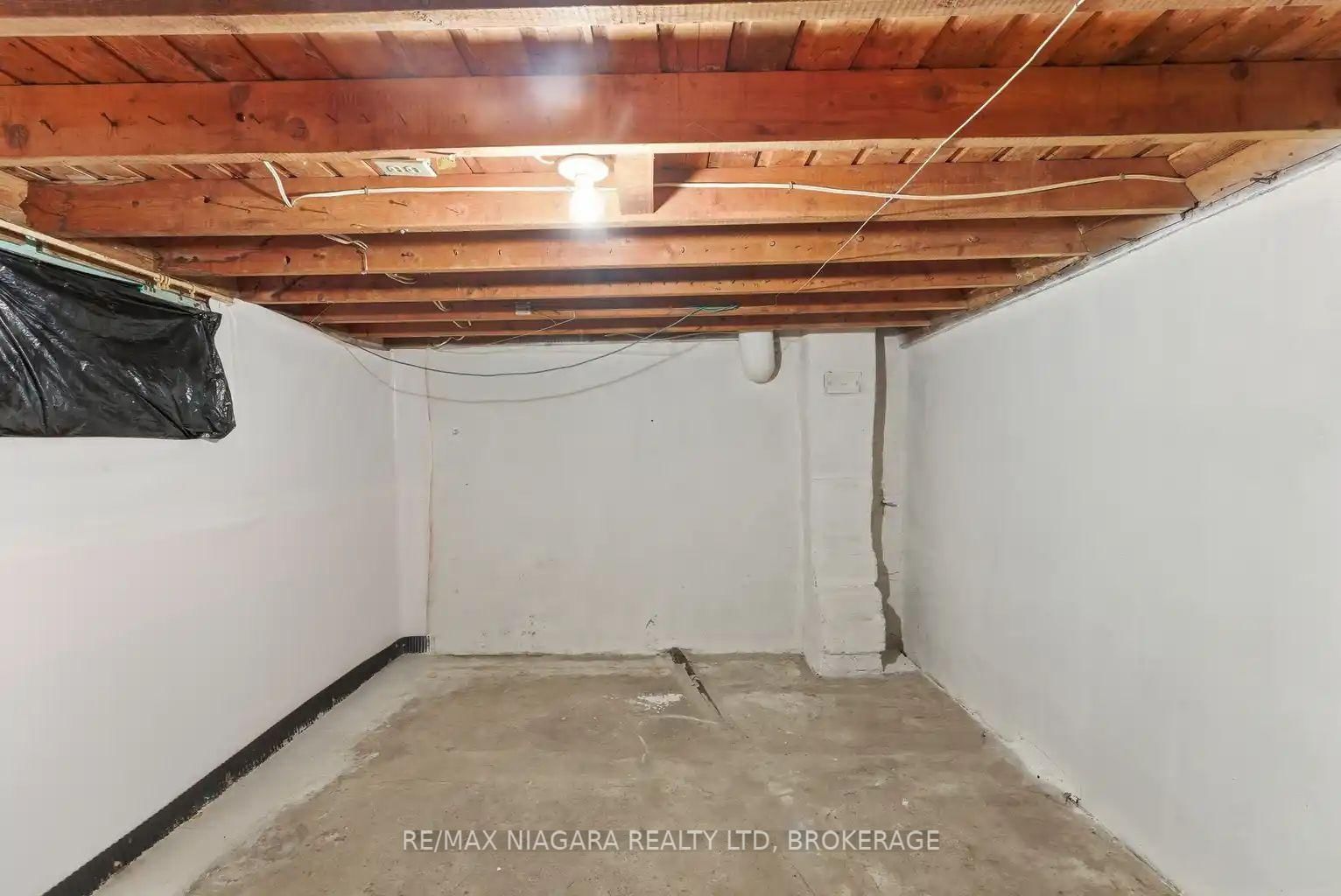 5719 Temperance Avenue E • Niagara Falls, ON photo 28