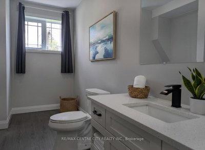 Unit Lower — 92 Myrtle Street — photo 5