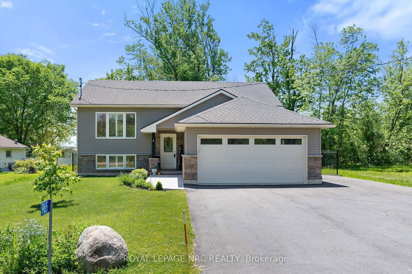 965 Bertie Street • Fort Erie, ON photo 1