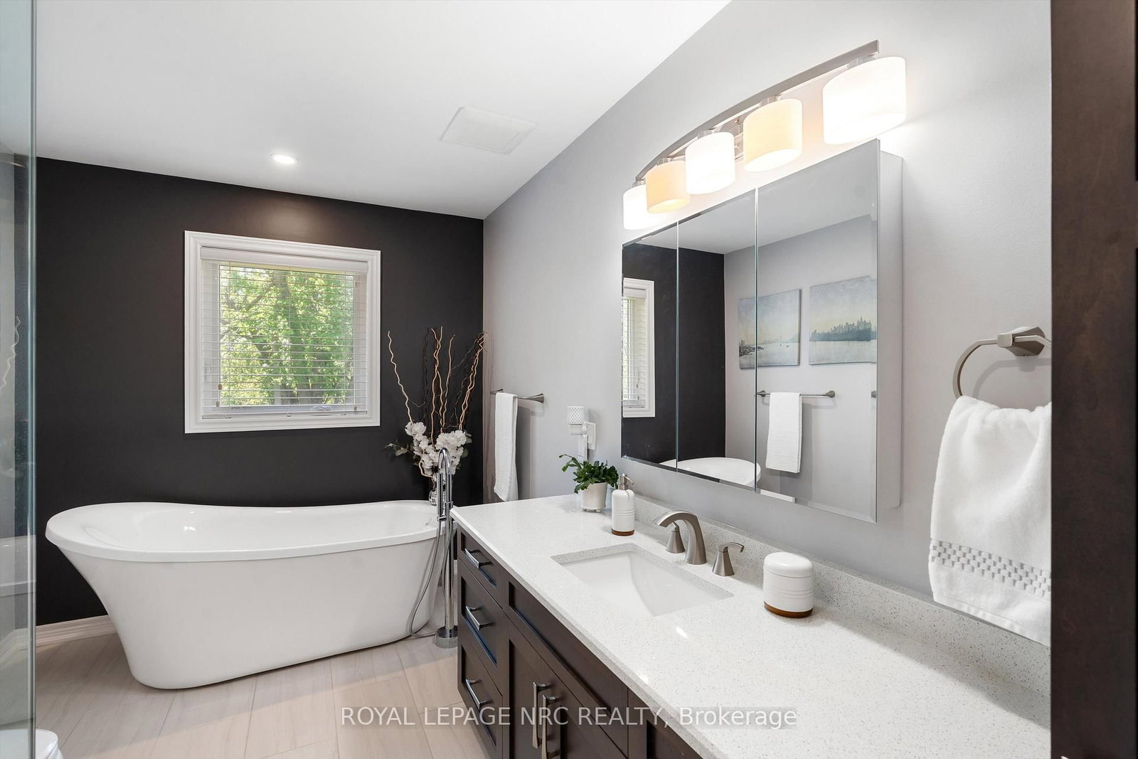 965 Bertie Street • Fort Erie, ON photo 18
