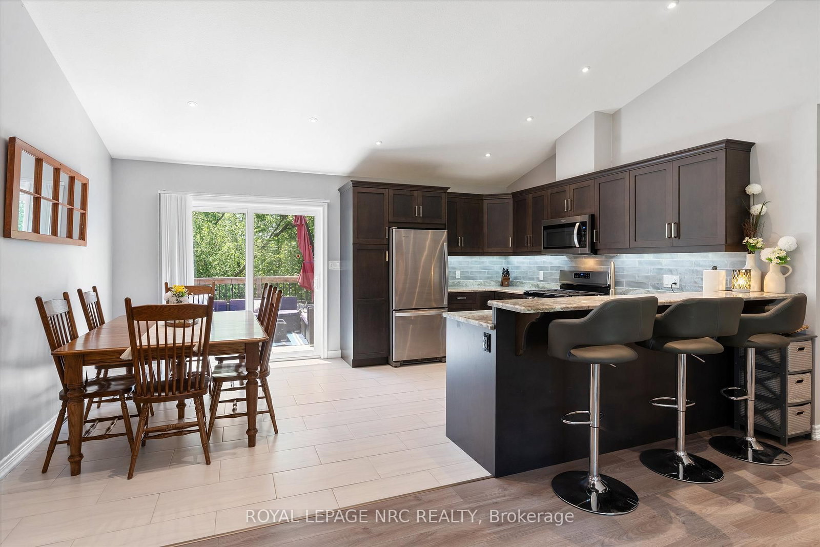 965 Bertie Street • Fort Erie, ON photo 5
