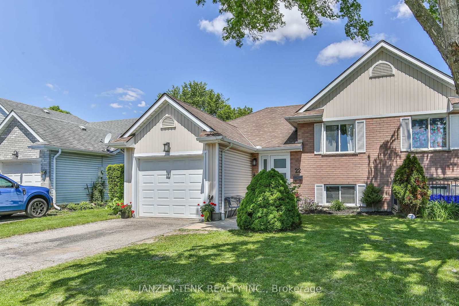 22 BECKETT Boulevard, Tillsonburg — photo 2
