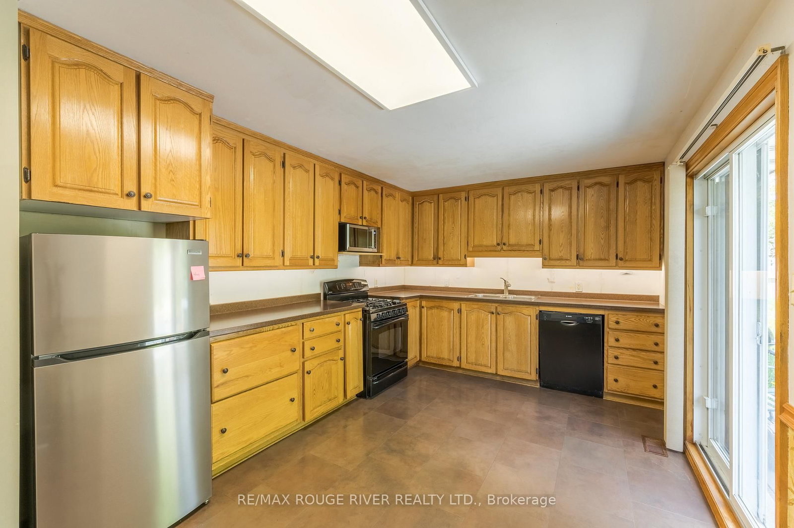 264 Clonakilty Line • Selwyn, ON photo 19