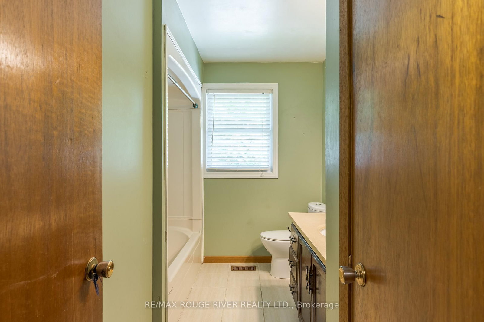 264 Clonakilty Line • Selwyn, ON photo 29
