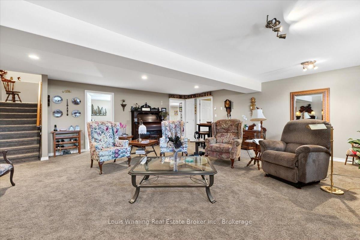 113 B 13th Avenue • Hanover, ON photo 10