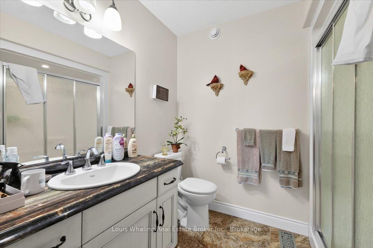 113 B 13th Avenue • Hanover, ON photo 7