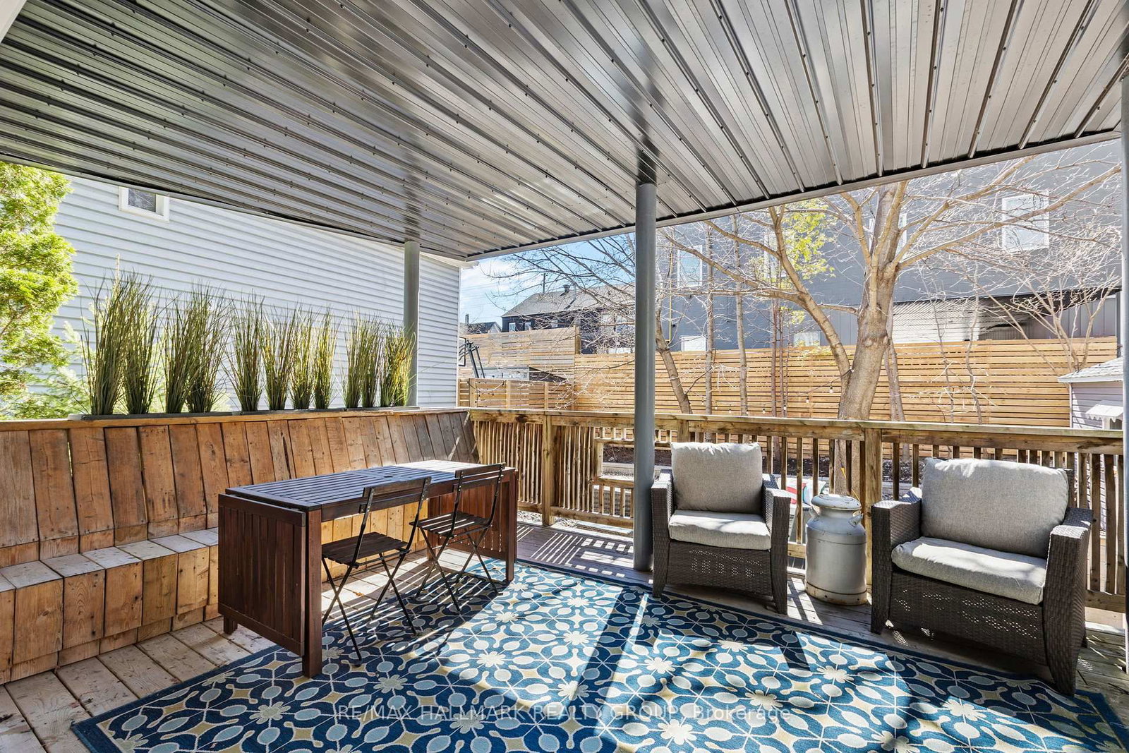 330 Winona Avenue - Photo 12