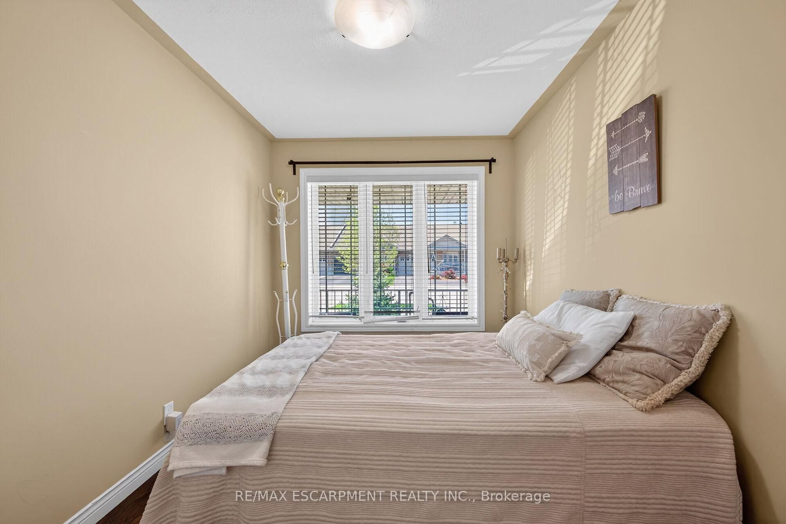 10 Emily Street • Haldimand, ON photo 10