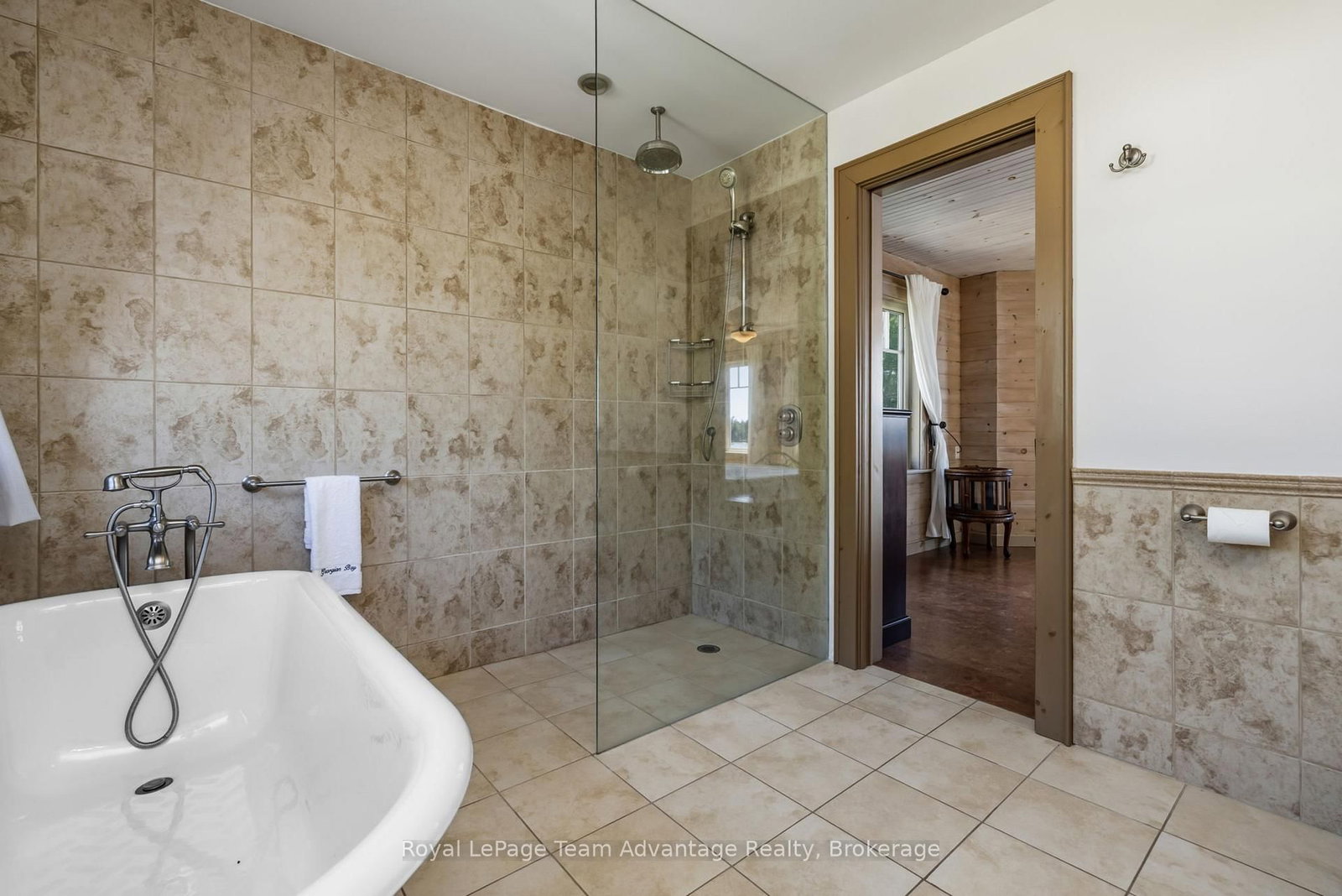 121 Rattlebear Drive • The Archipelago, ON photo 17