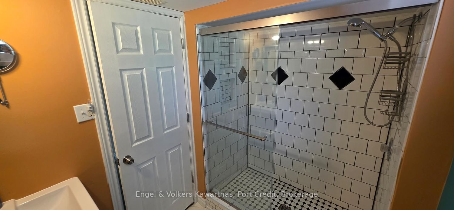 75 North Park Gardens • Belleville, ON photo 27