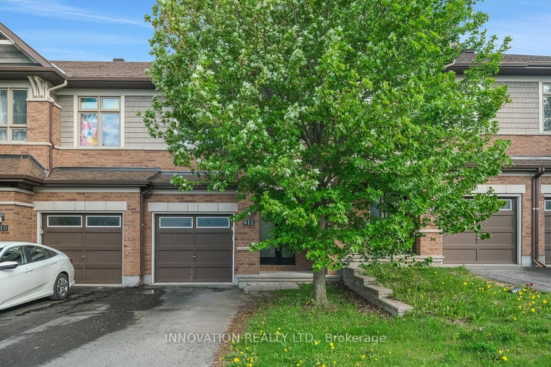 home for lease on 812 FLETCHER Circle
