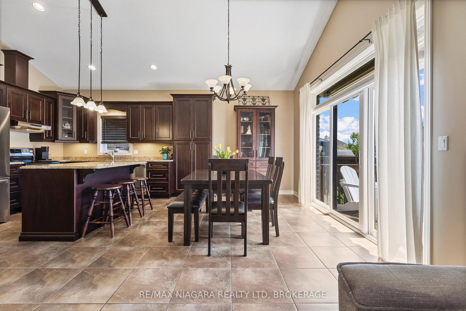 83 Gaiser Road • Welland, ON photo 11