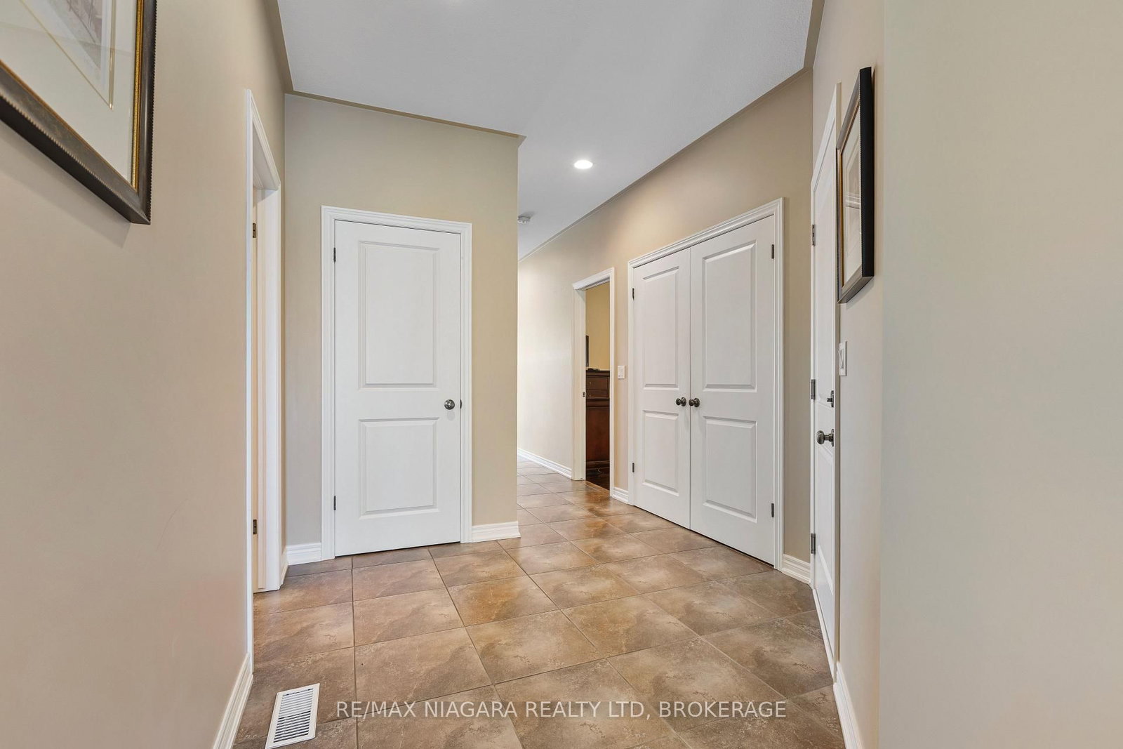 83 Gaiser Road • Welland, ON photo 7