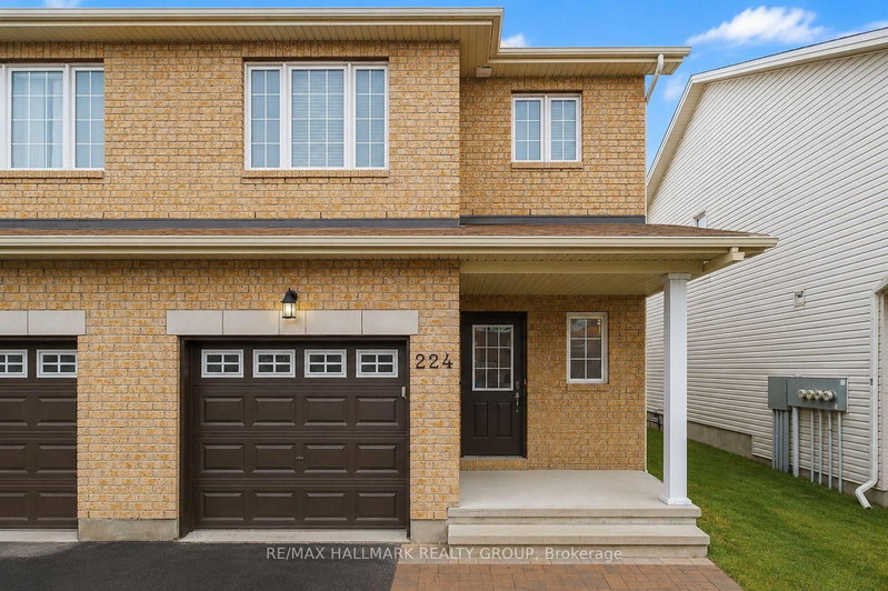 home for lease on 224 Lamplighters Drive
