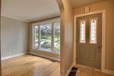 950 Portsmouth Avenue — photo 3