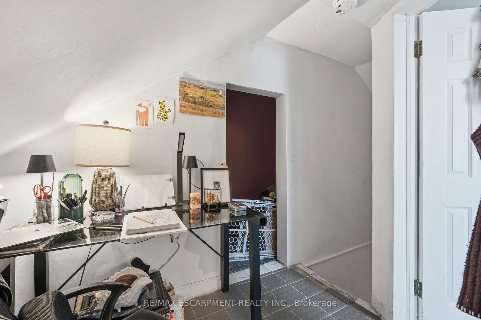 355 E BARTON Street • Hamilton, ON photo 26