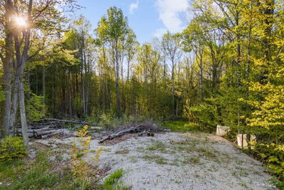 71 MAPLE Drive • Northern Bruce Peninsula, ON photo 8