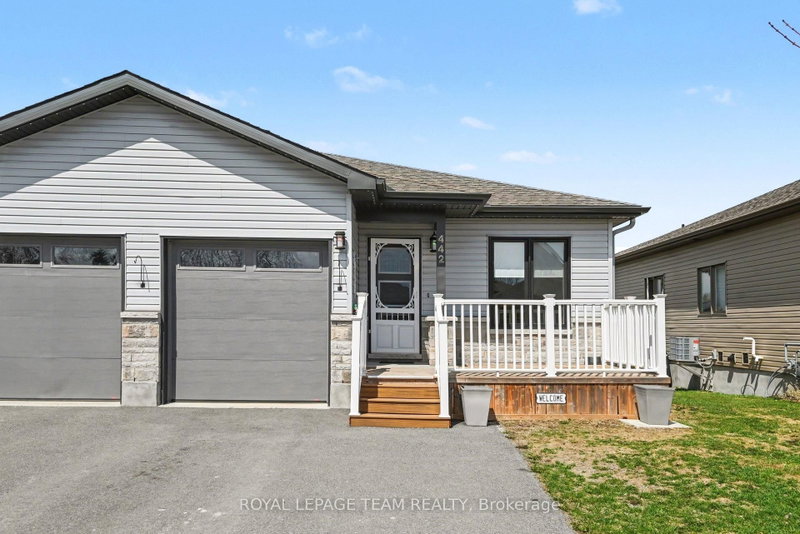 home for sale on 442 Arora Crescent