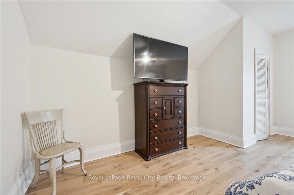 42 Bielby Street • East Luther Grand Valley, ON photo 32