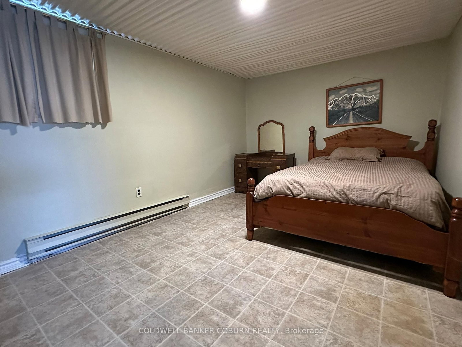 4016 Dishaw Street • Edwardsburgh/Cardinal, ON photo 18