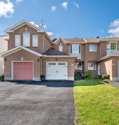 66 Daventry Crescent