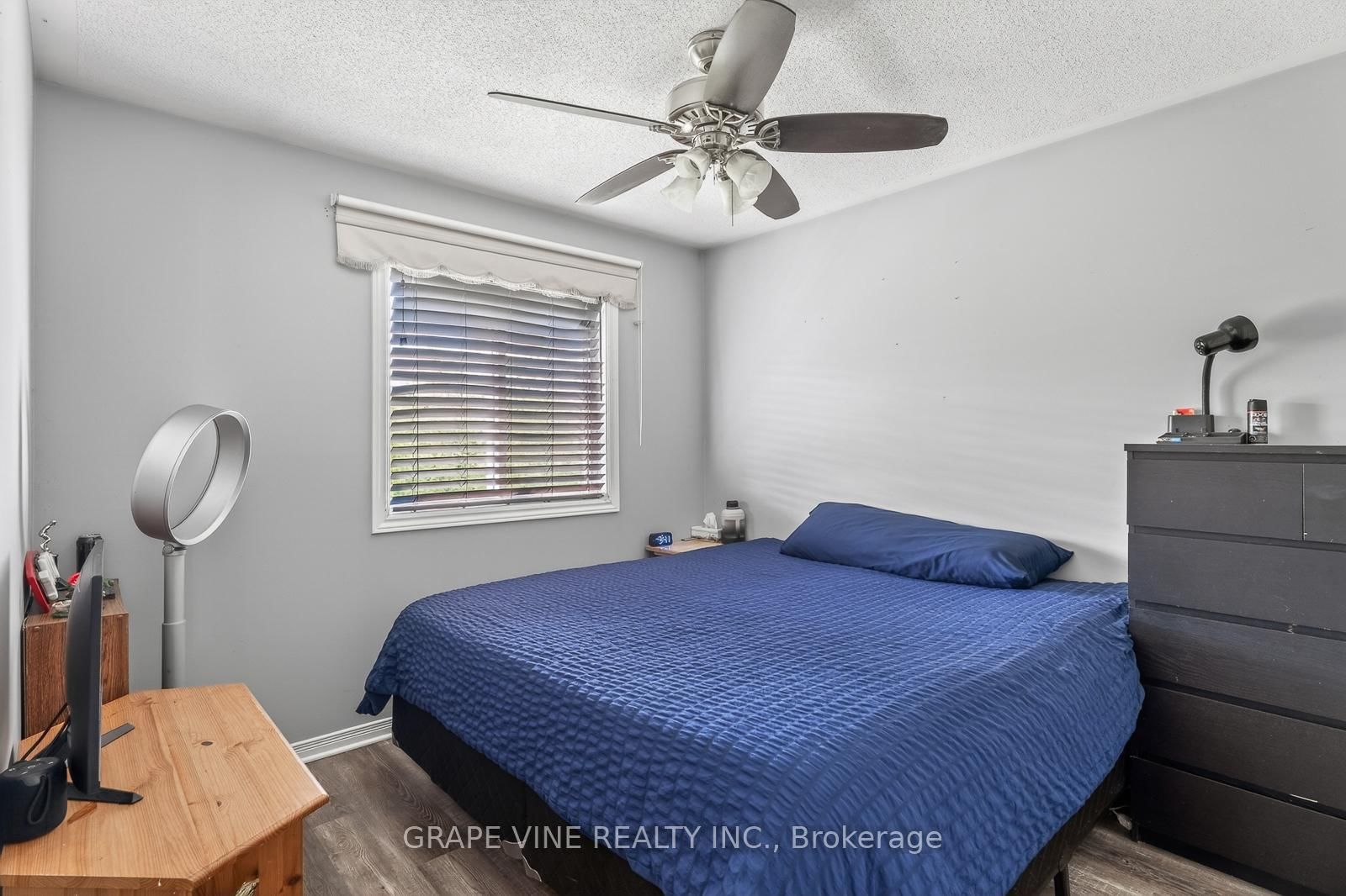 66 Daventry Crescent - Photo 30