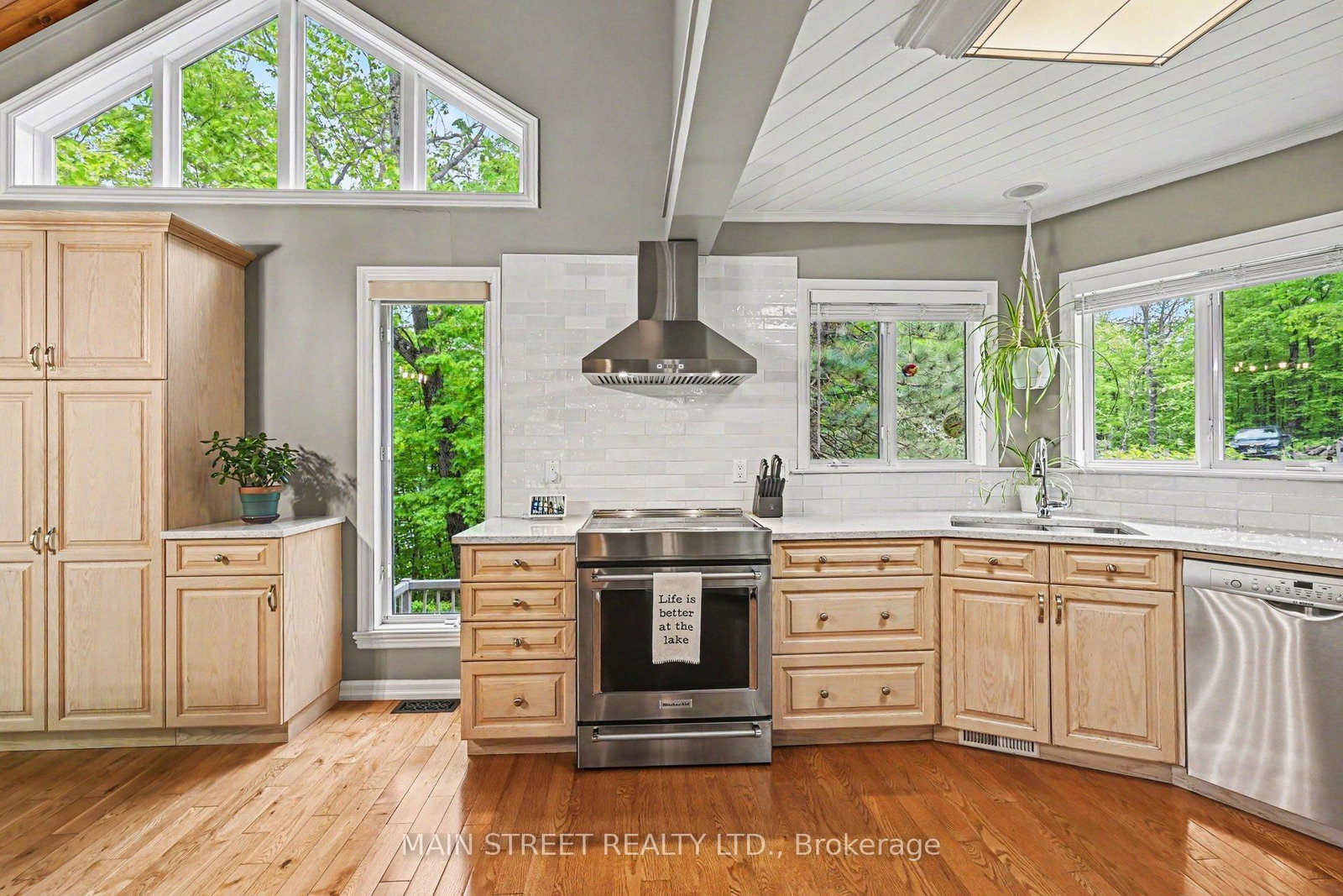 100 Rainbow Lane • Maberly, ON photo 15