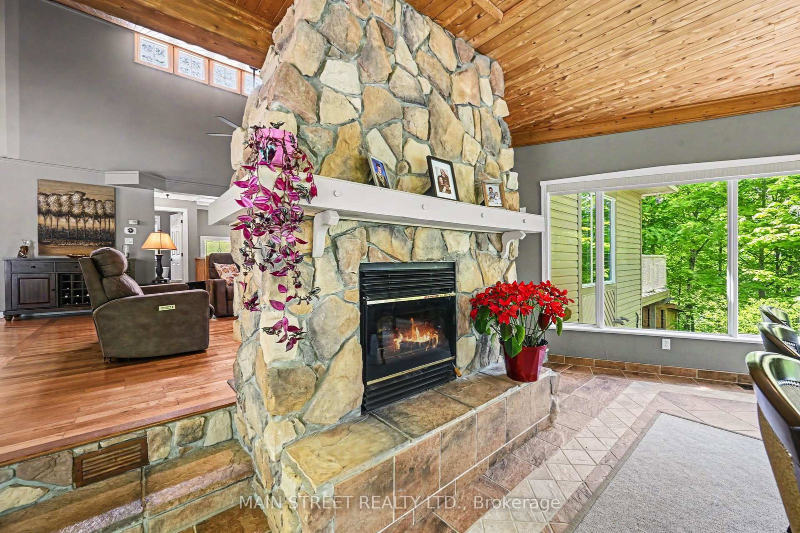 100 Rainbow Lane • Maberly, ON photo 7