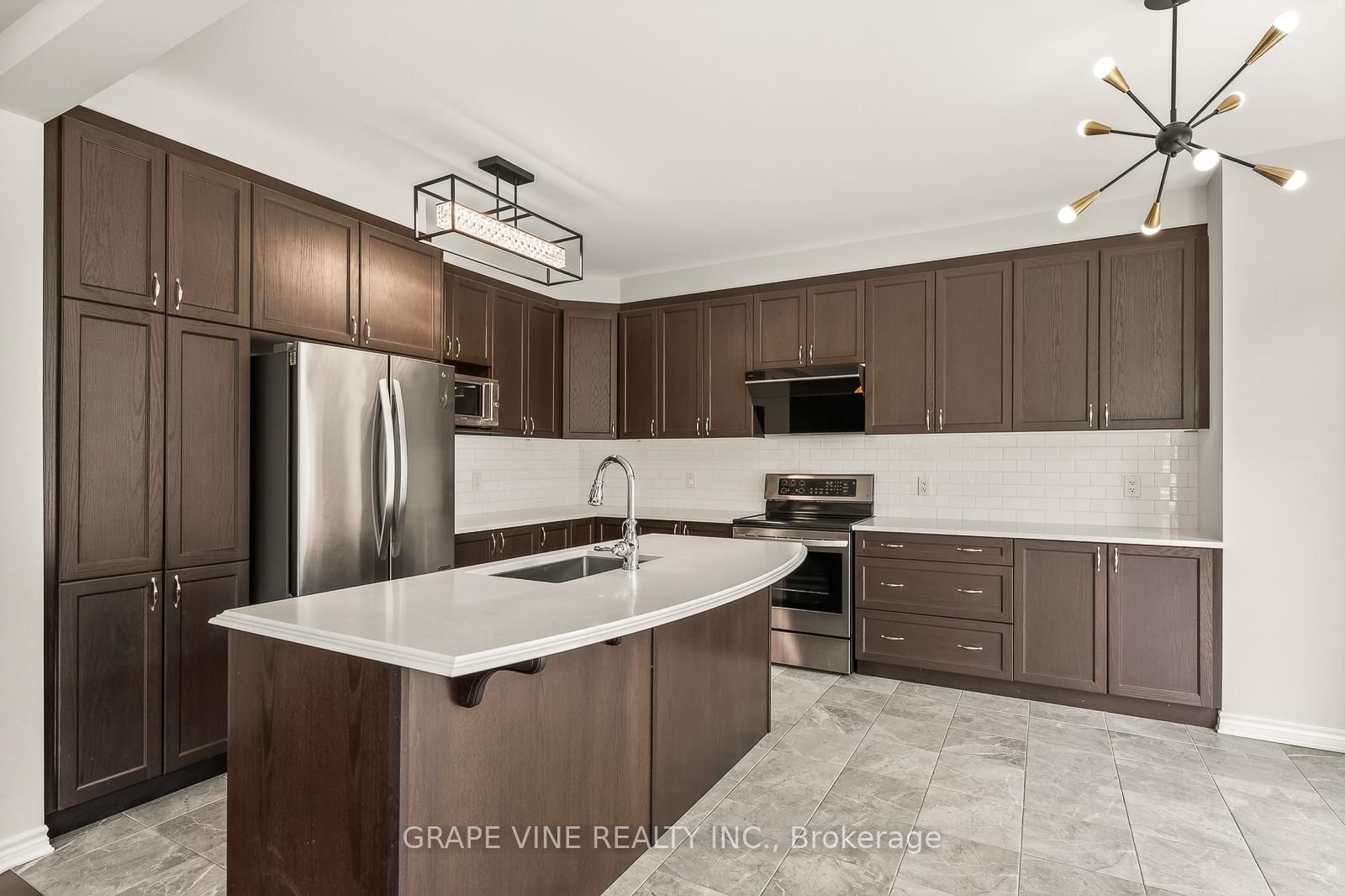 414 Aphelion Crescent - Photo 19