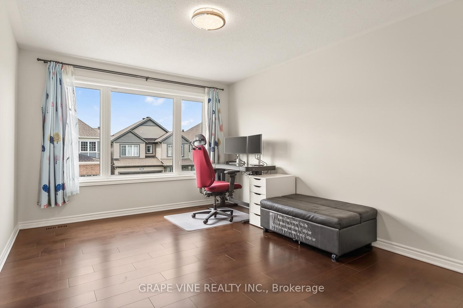414 Aphelion Crescent - Photo 31