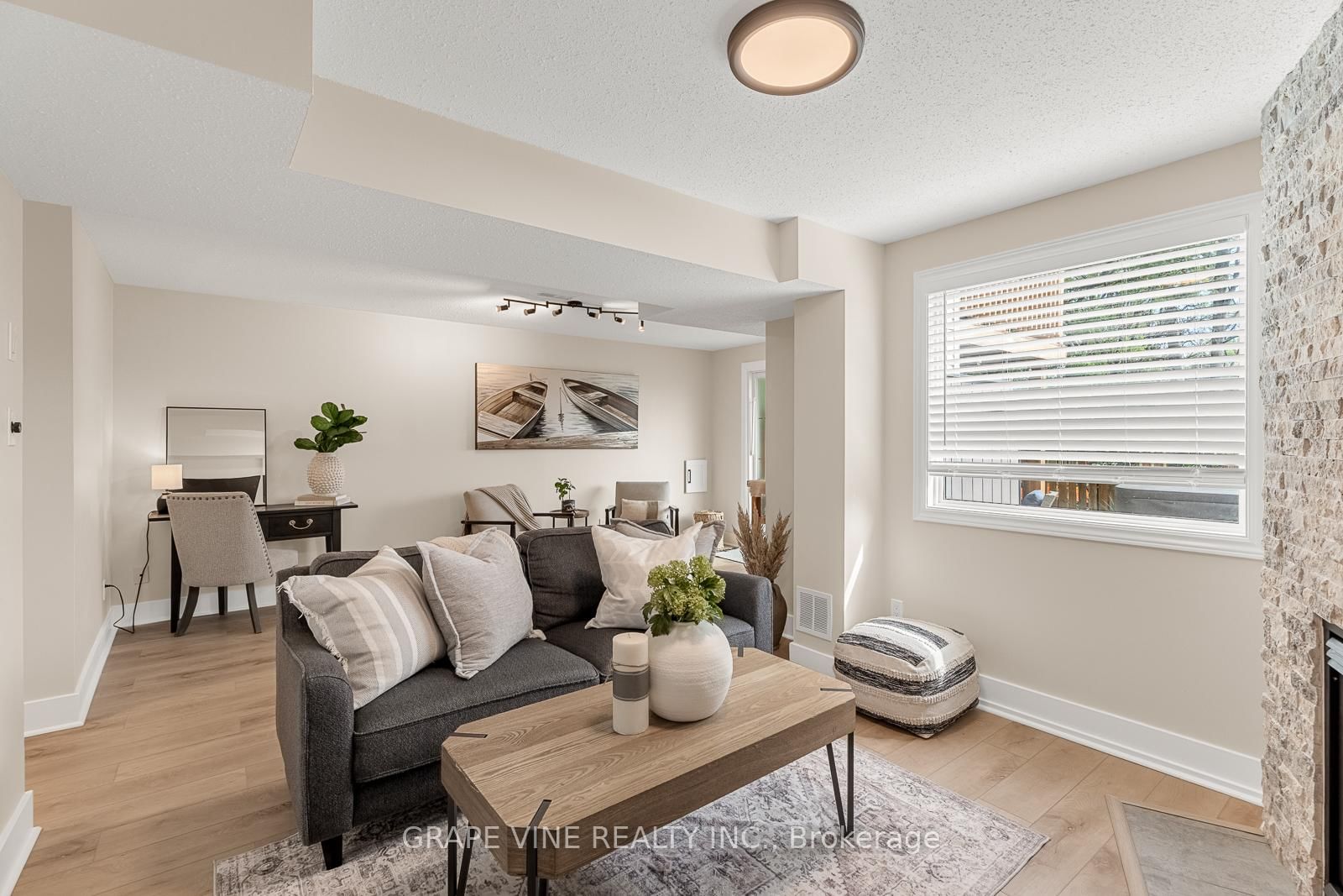 27 Ravenscroft Court - Photo 32