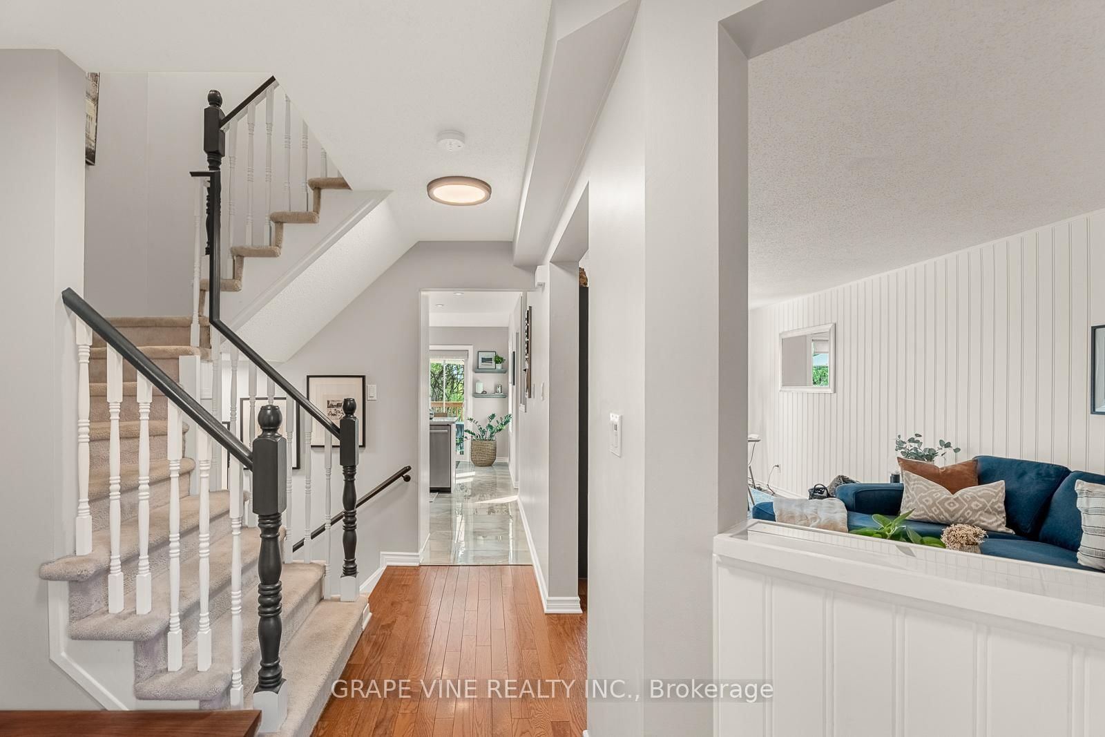 27 Ravenscroft Court - Photo 5