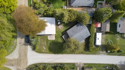 114 Sunrise Avenue • Huron-Kinloss, ON photo 5