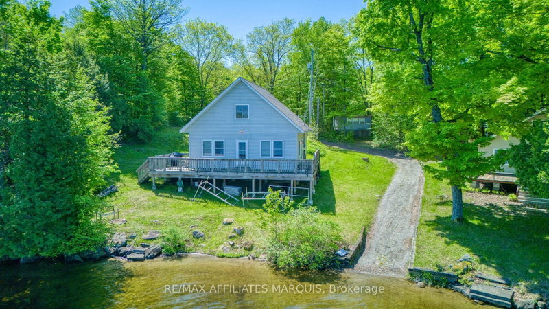 home for sale on 4 Warner Lane