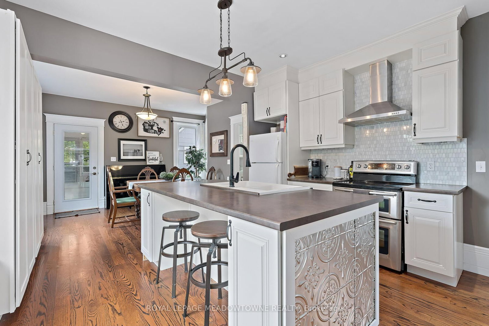 14 Verney Street • Guelph, ON photo 8