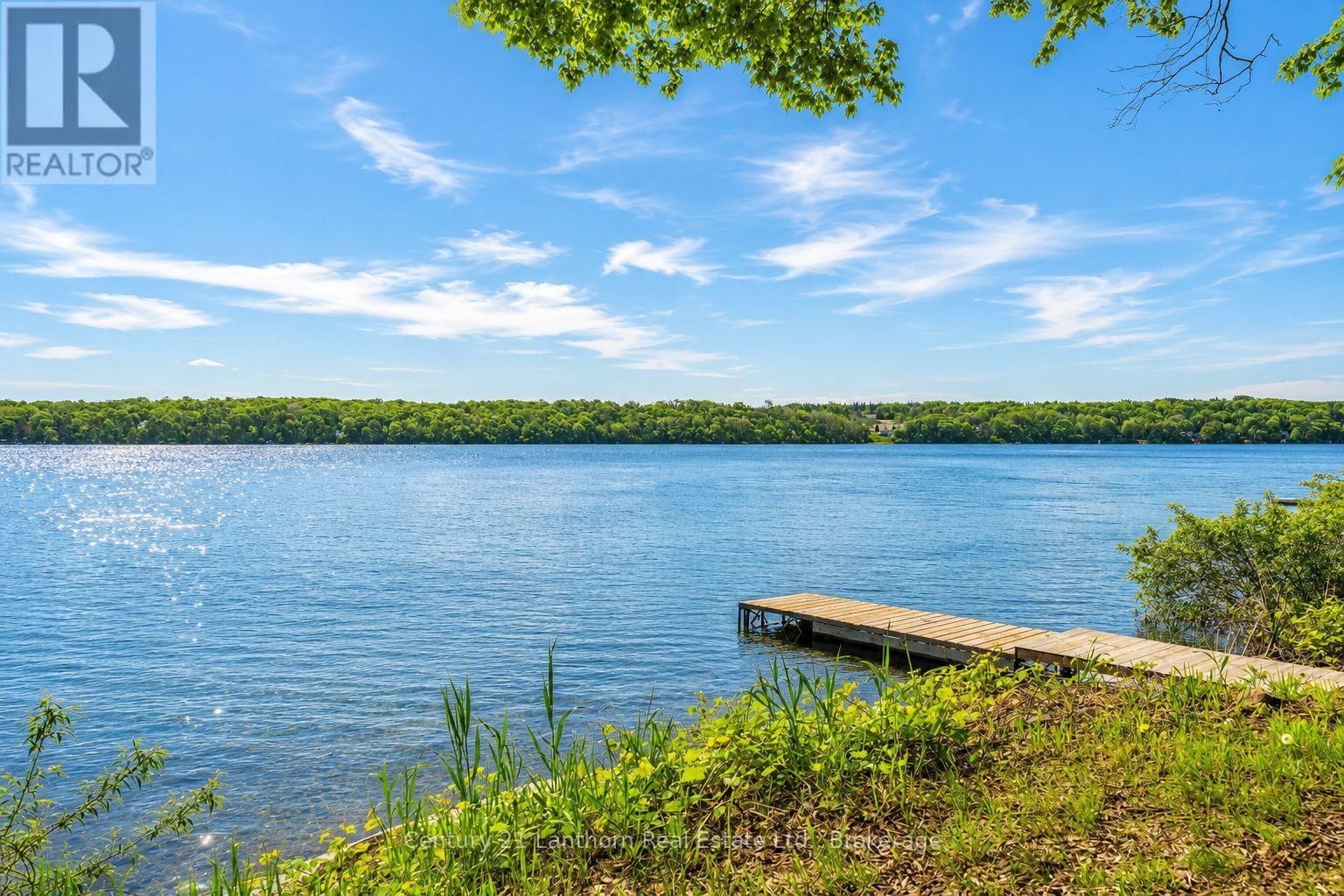 124 Richardson Lane • Prince Edward County, ON photo 1
