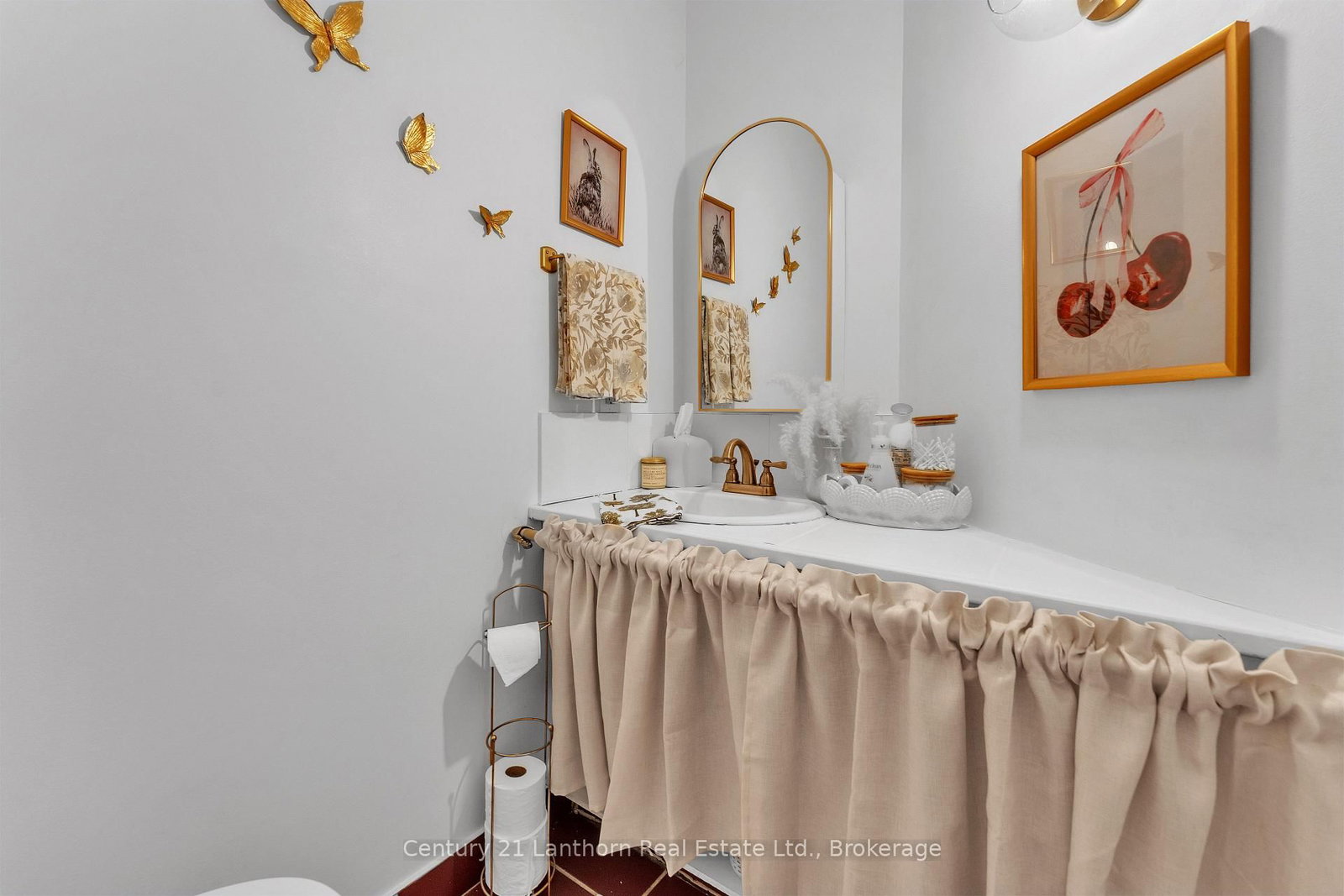 124 Richardson Lane • Prince Edward County, ON photo 21