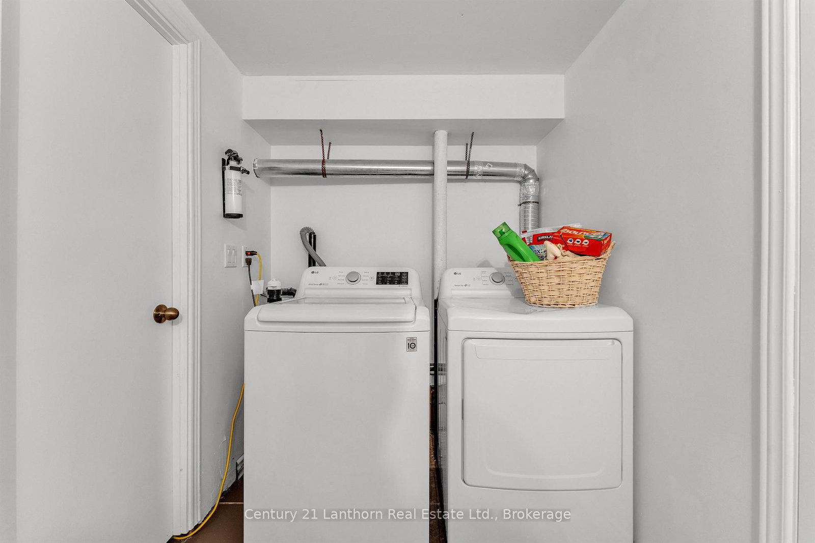 124 Richardson Lane • Prince Edward County, ON photo 34