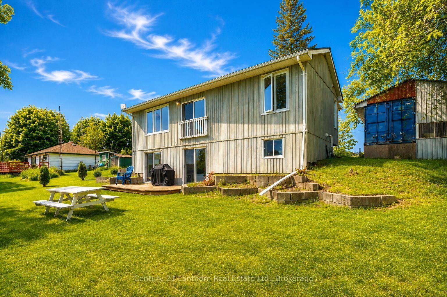 124 Richardson Lane • Prince Edward County, ON photo 36