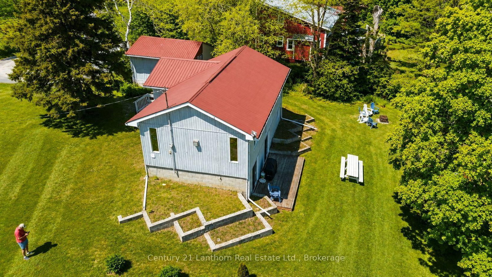 124 Richardson Lane • Prince Edward County, ON photo 40