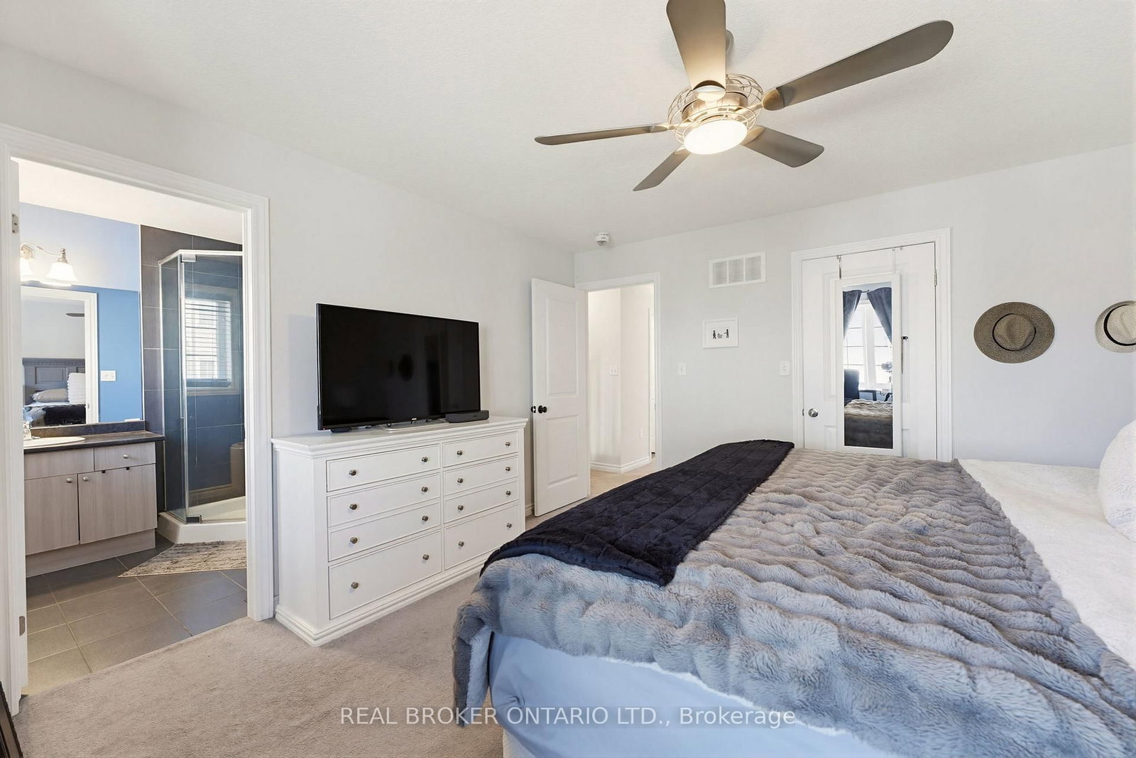 100 Chester Drive • #16 • Cambridge, ON photo 16