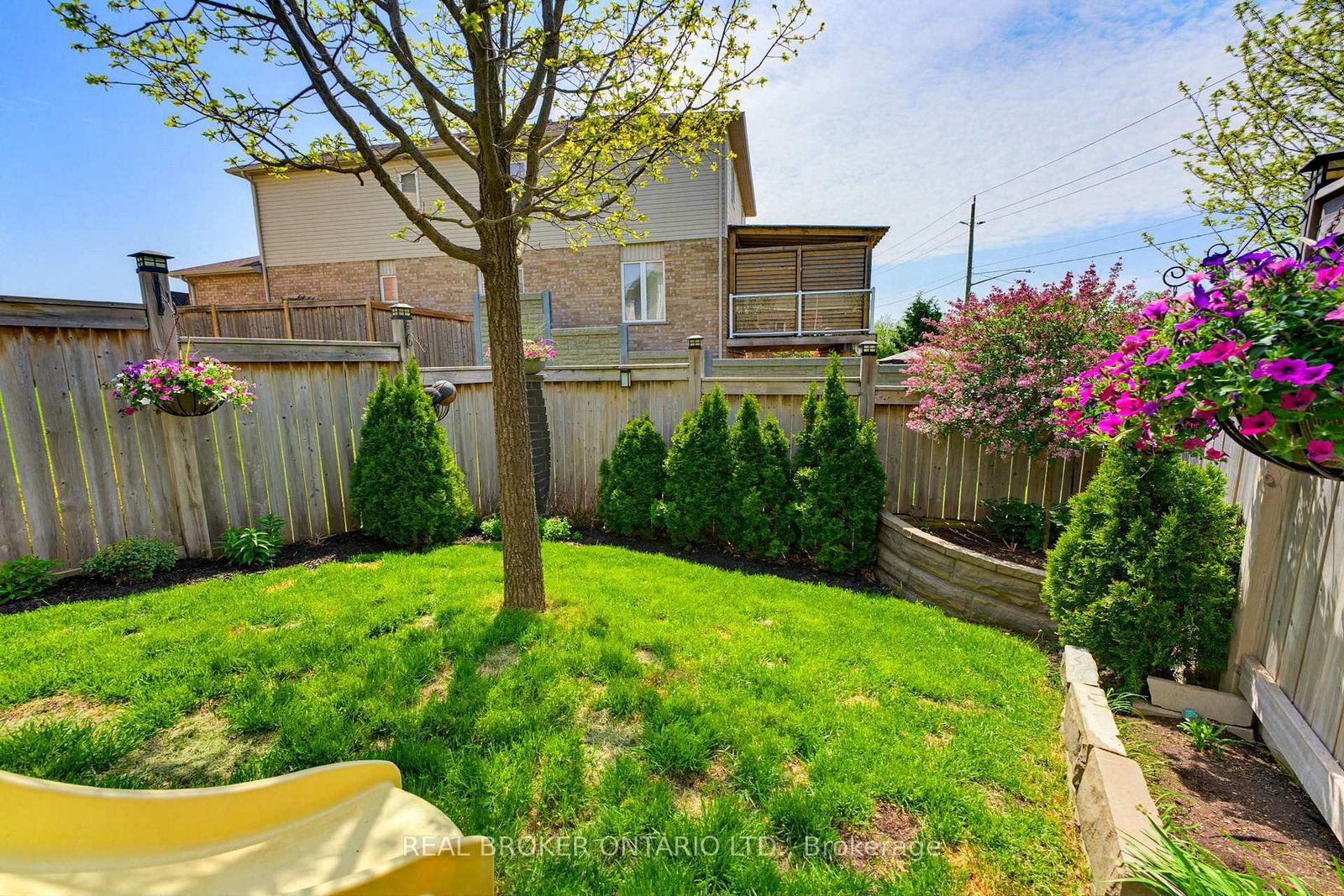 100 Chester Drive • #16 • Cambridge, ON photo 28