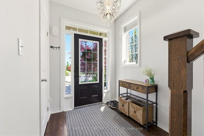 100 Chester Drive • #16 • Cambridge, ON photo 3