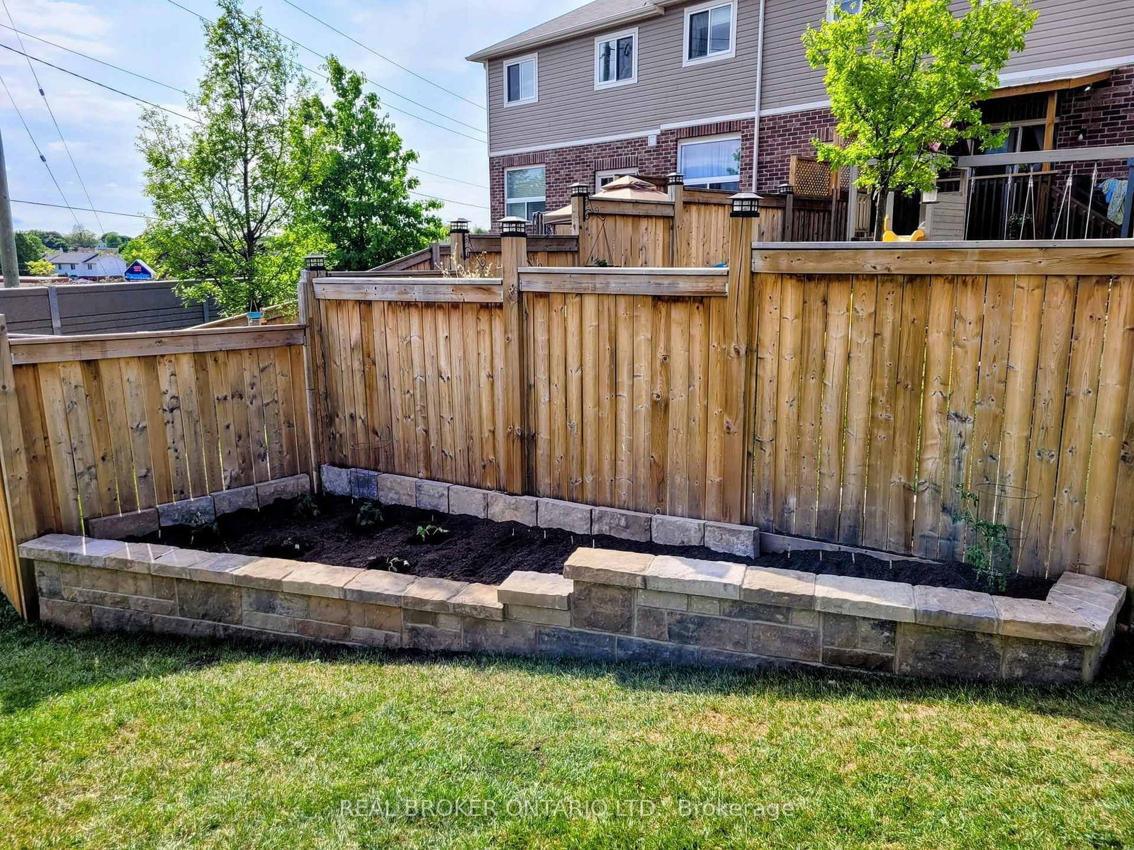 100 Chester Drive • #16 • Cambridge, ON photo 31