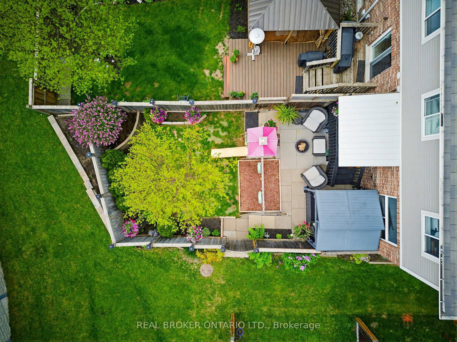 100 Chester Drive • #16 • Cambridge, ON photo 35