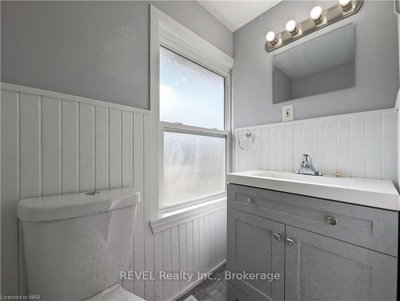 4591 Homewood Avenue — more photos