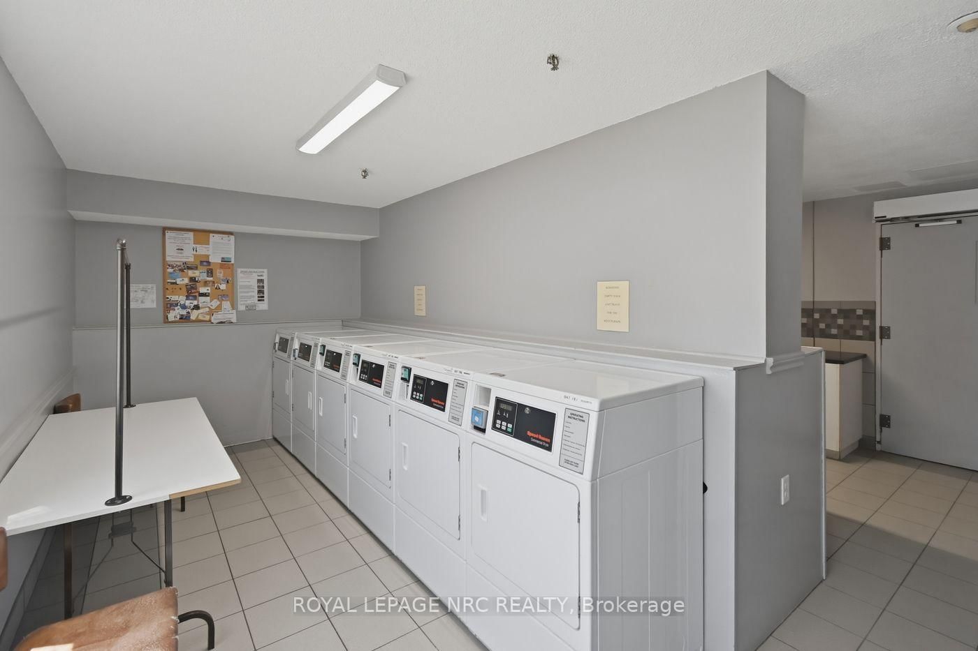 198 Scott Street E, Unit 117 - Photo 25