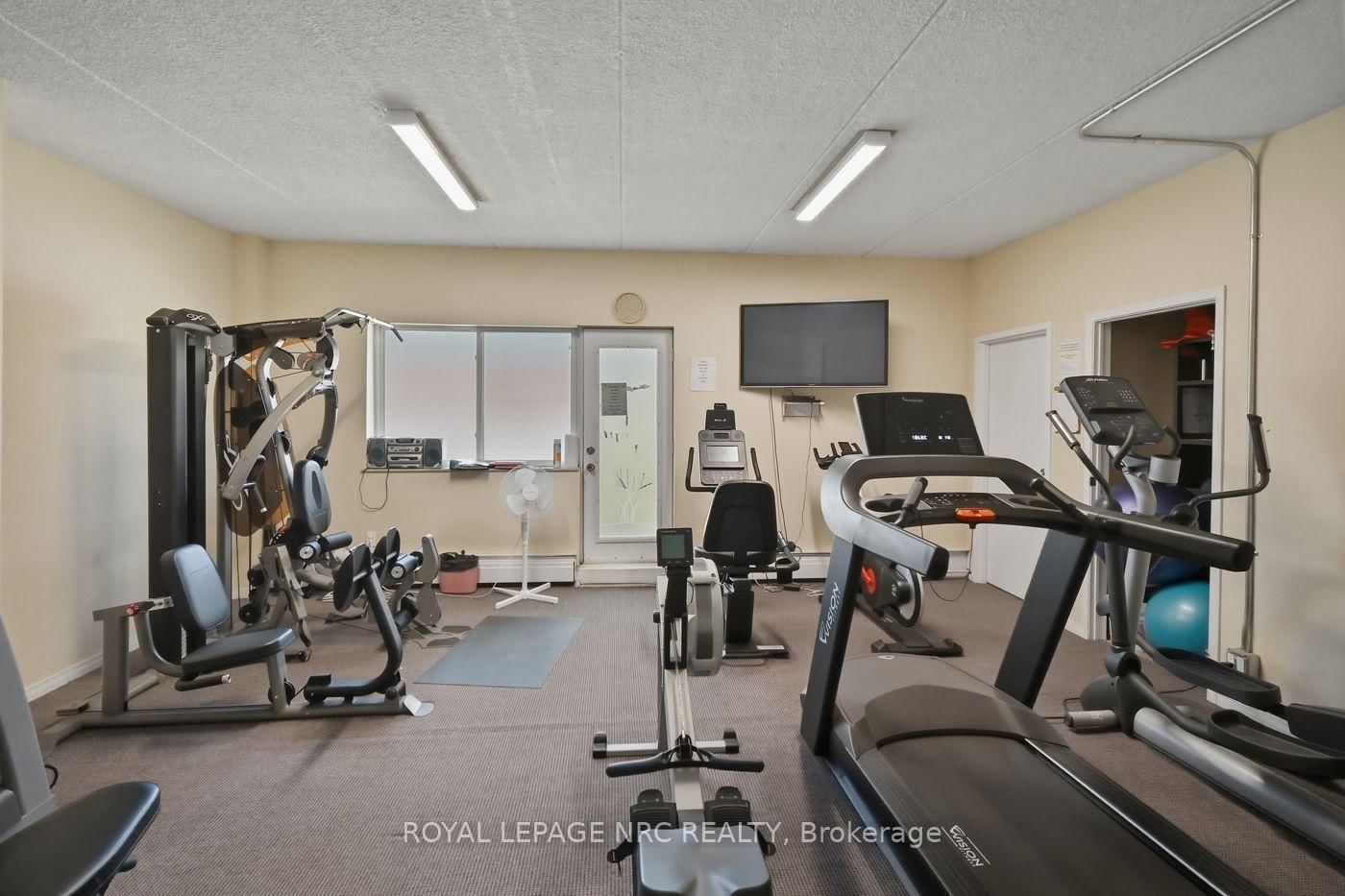 198 Scott Street E, Unit 117 - Photo 26