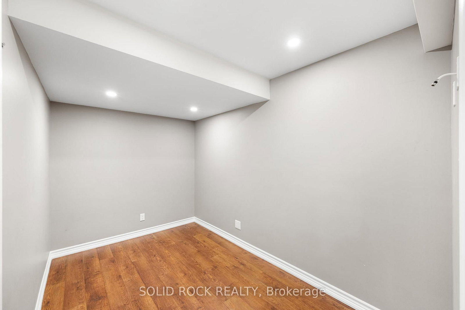 347 Bamburgh Way • Ottawa, ON photo 36