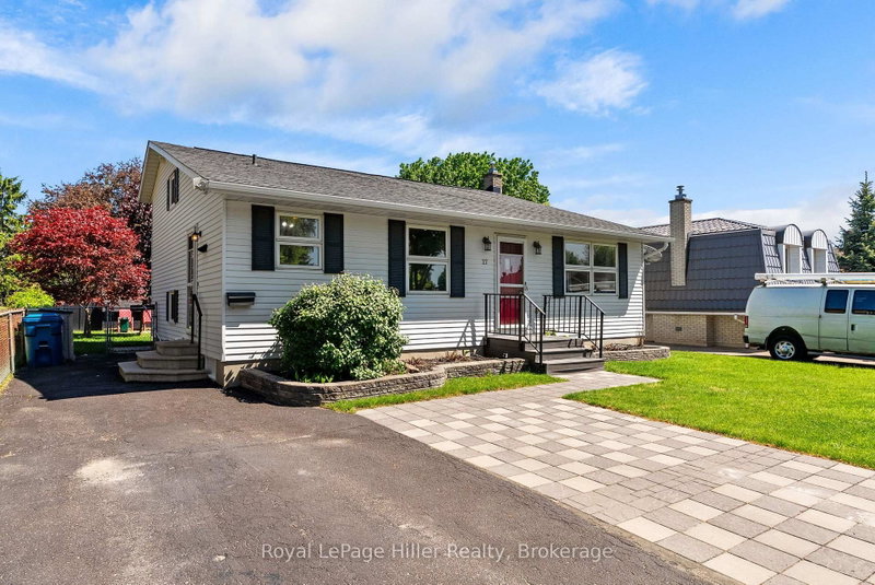 27 Greenwood Drive